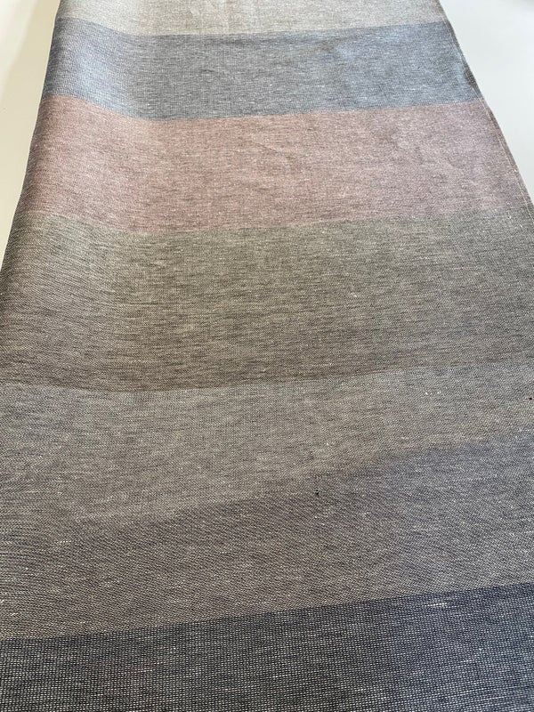 Liinassa on pieni musta lankavekki